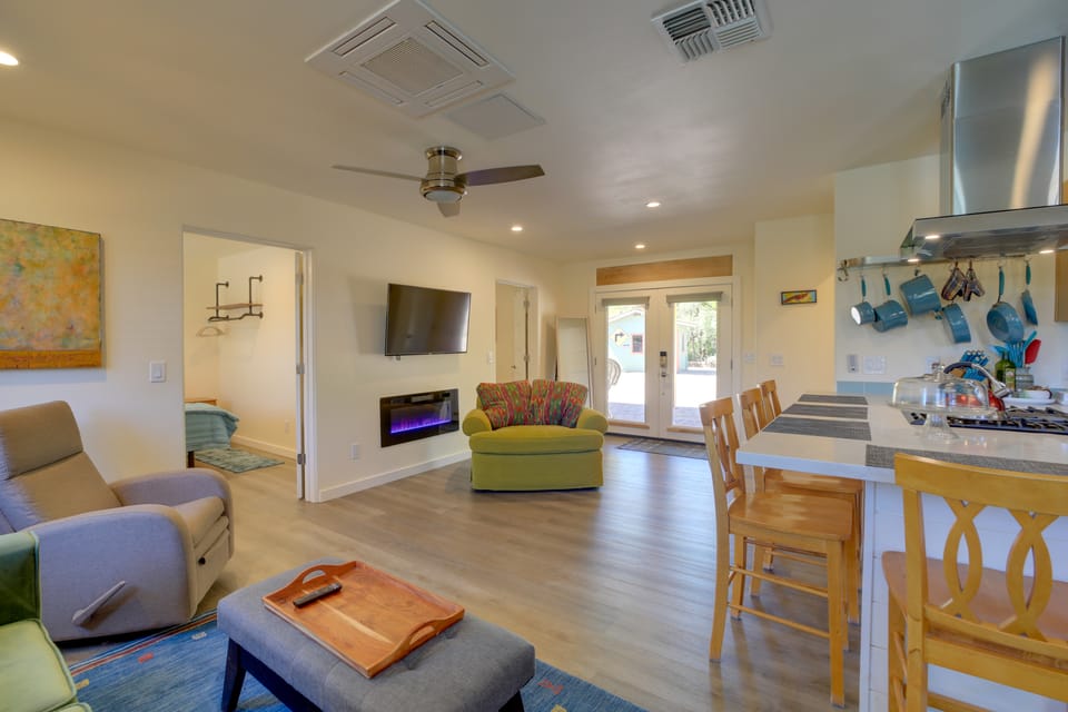 Pet-Friendly Old Town Cottonwood Cottage! Cottage in Cottonwood
