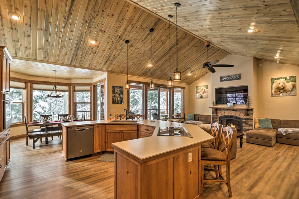 Bigfork Modern Living - Pet & Family Friendly! House in Idaho