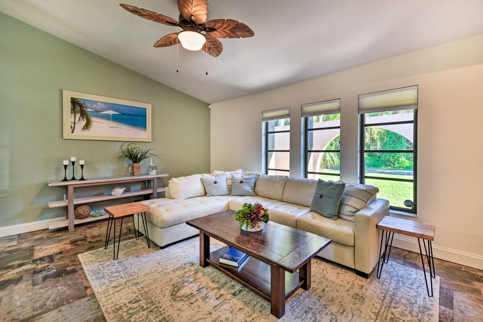 Port Charlotte Retreat w/ Heated Pool & Spa! House in North Port