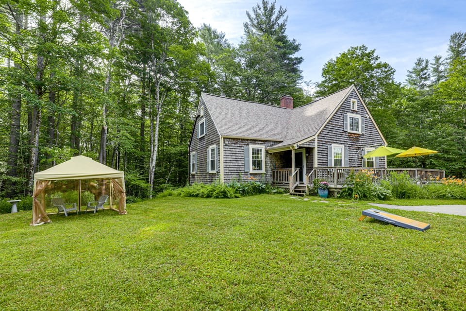 Deck & Fire Pit: Cottage Near Monadnock State Park Cottage in New Hampshire