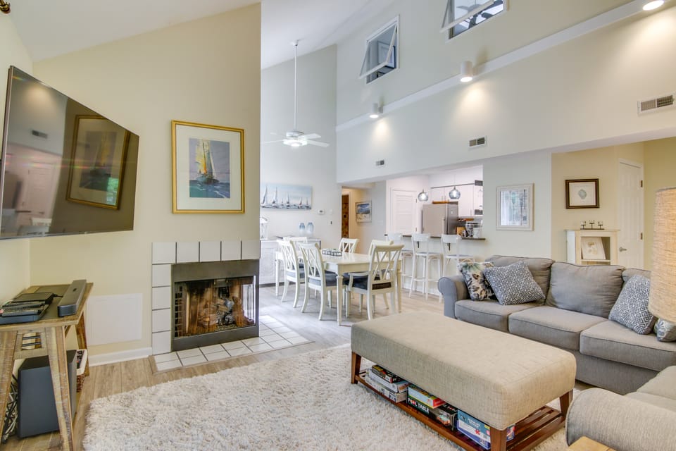 1 Mi to Beach: Sea Colony Condo w/ Balcony! Apartment in Sussex County
