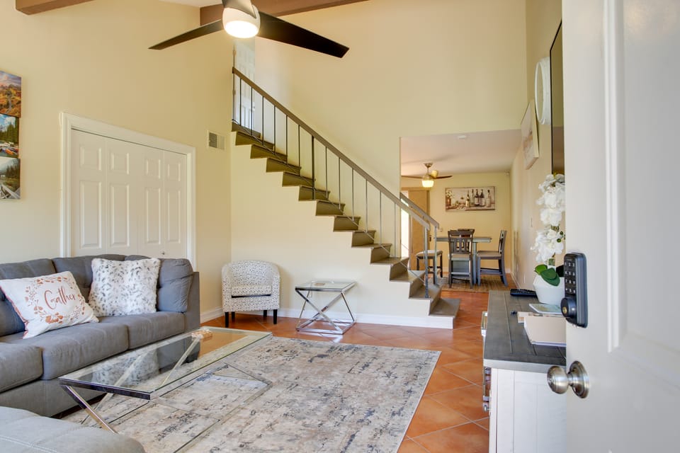 Townhome w/ Pool Access, Near Dtwn Palm Springs! Apartment in Cathedral City
