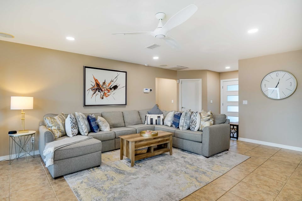 Family Home w/ Outdoor Oasis in Cape Coral! House in Cape Coral