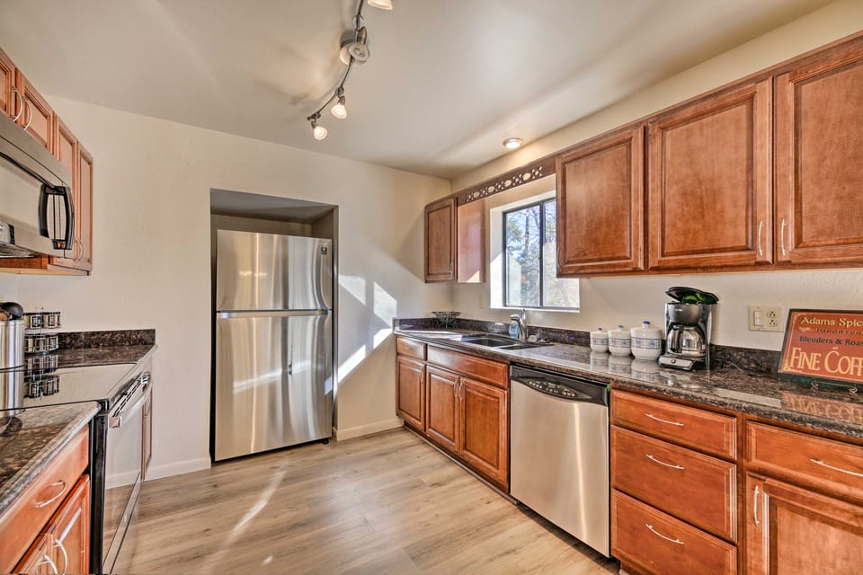 'Lakeside Traditions' Arizona Home w/ Game Room! House in Pinetop-Lakeside