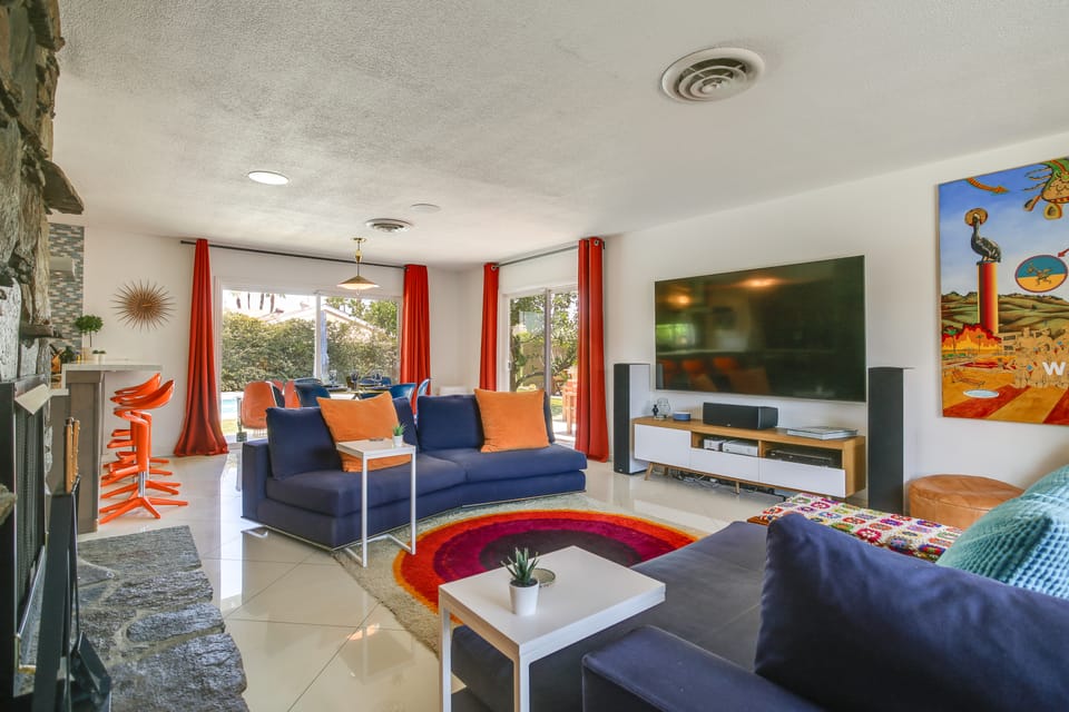 Funky Palm Springs Paradise Near Golf Courses House in Palm Springs