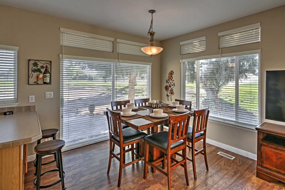 River's Edge Golf Condo w/ Beach Access + Patio! House in Mohave Valley