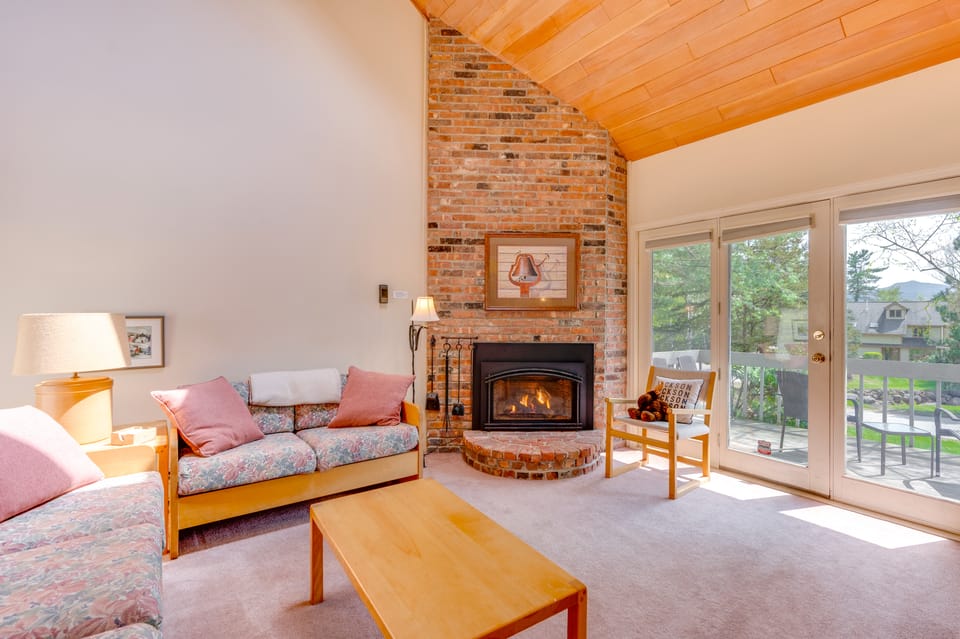 Charming Jackson Mountain Retreat on Golf Course! Apartment in Jackson