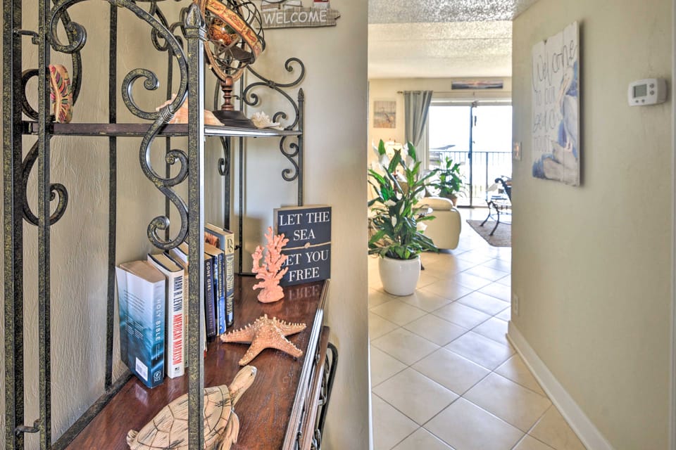 Ormond Beach Condo w/ Balcony & Views Apartment in Ormond By The Sea