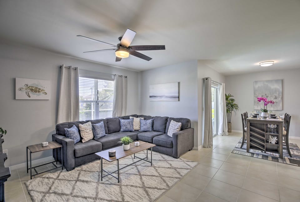3 Mi to Beach: Cape Coral Home w/ Heated Pool House in Cape Coral