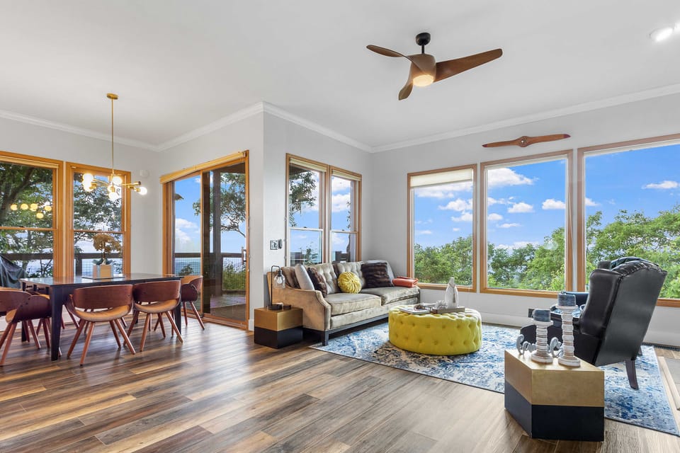 Hiking On-Site: Mtn-View Burnsville Condo! Apartment in Tennessee