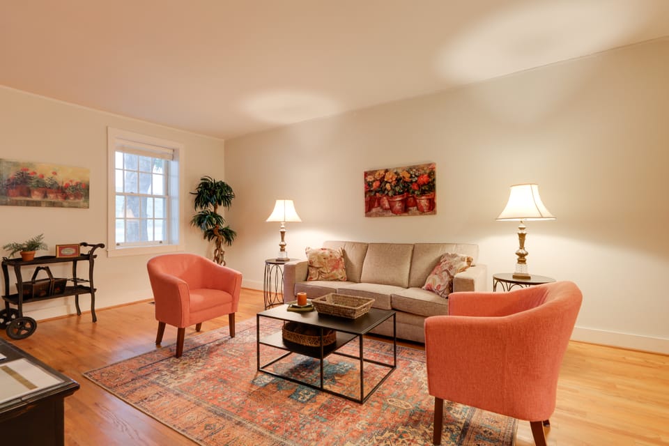 Riverfront Studio w/ Private Patio & Garden! Apartment in Ohio