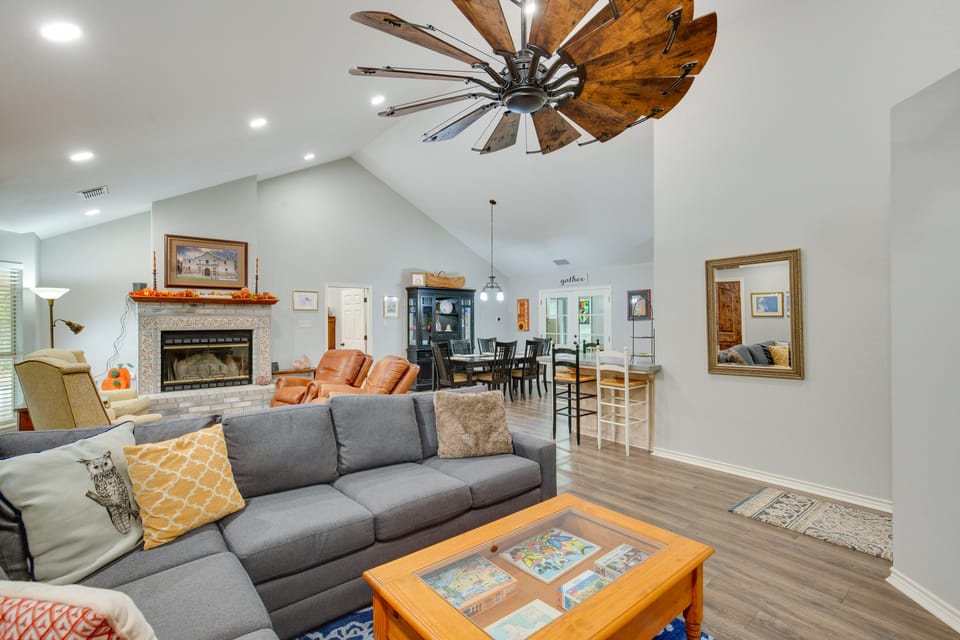 Holly Lake Retreat w/ 2 Community Pools & Yard House in Texas