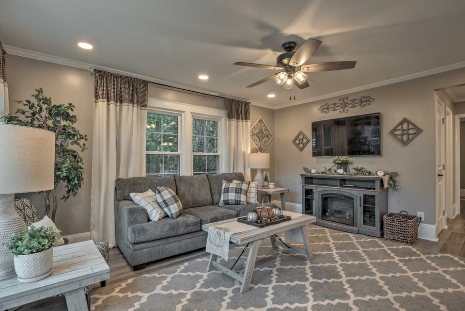 Peaceful Renovated Home with Deck on Half Acre! House in North Carolina