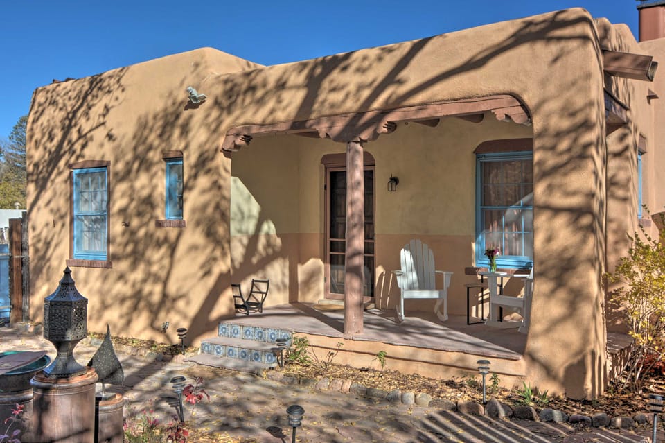 Cozy Adobe Casita: 1 Mile to Santa Fe Plaza! House in Santa Fe