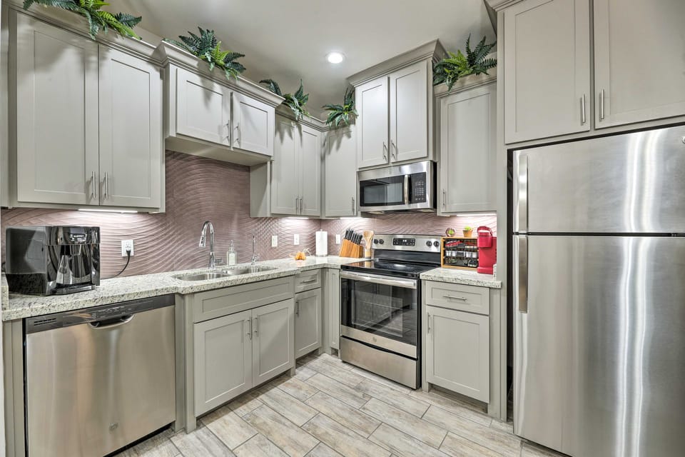 Quiet Edinburg Apartment: Close to Attractions! Apartment in Edinburg