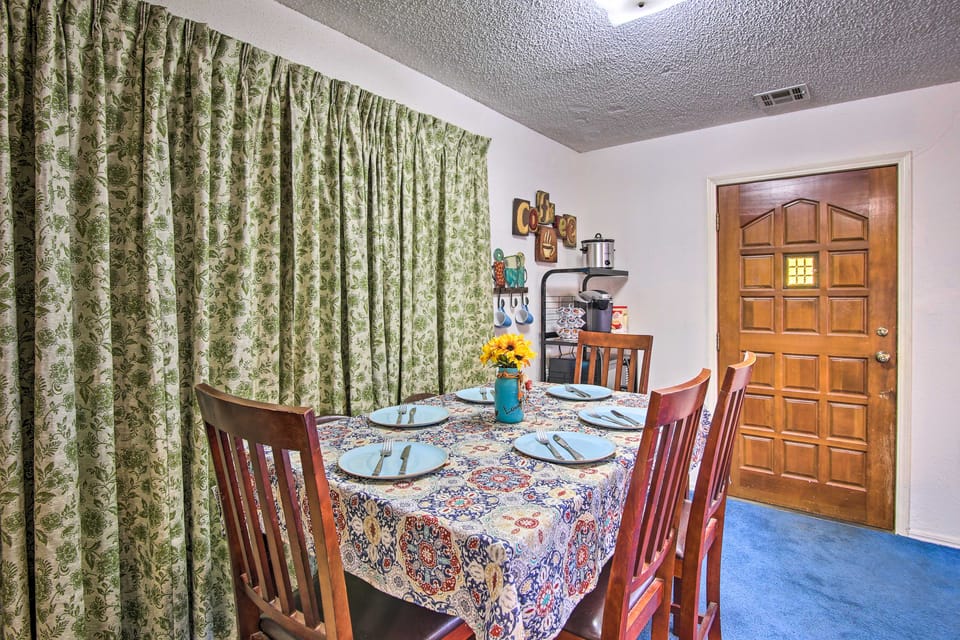 Dog-Friendly Bartlesville Retreat w/ Yard! House in Bartlesville