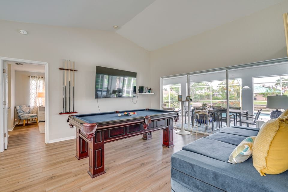'Villa Sol Mate' - Waterfront Cape Coral Home! House in Cape Coral