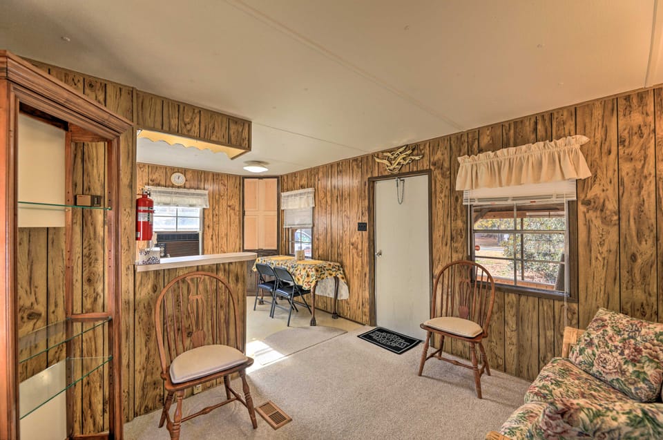 Pet-Friendly Cabin w/ Dock: Fish & Explore! House in North Carolina