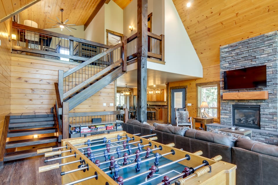 'Longview Lodge' w/ Furnished Deck & Fire Pit! House in Utah