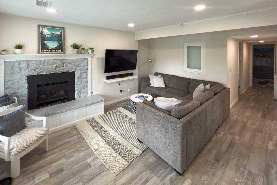 < 1 Mi to Slopes! 'Heavenly Daze Chalet' in Tahoe Apartment in Kingsbury