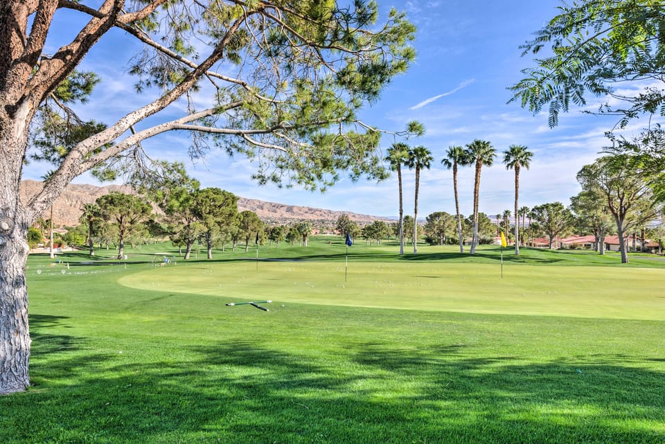 Desert Hot Springs Apt w/ Country Club Access Apartment in Desert Hot Springs