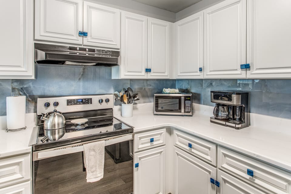 Oak Island Beachfront Condo w/ Community Pool Apartment in Oak Island
