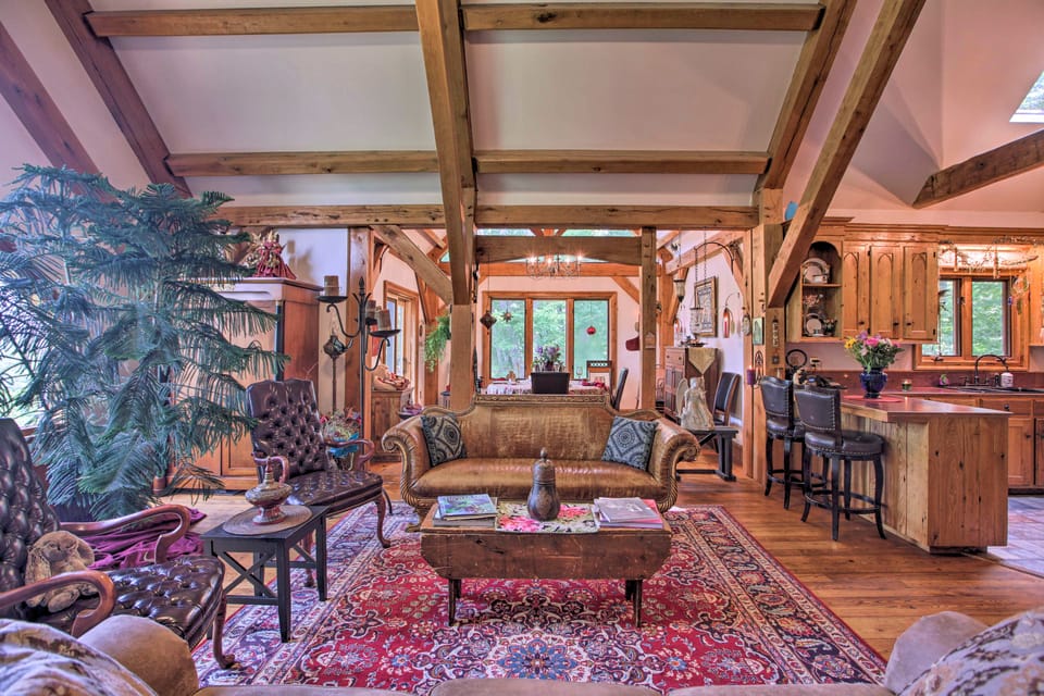 River Views + Deck: Peaceful Virginia Retreat Apartment in Shenandoah Valley