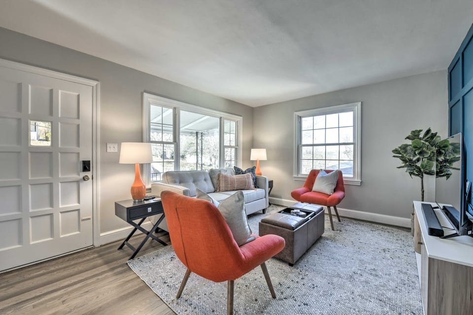 Mid-Century Modern Cottage in Ardmore Area! Cottage in Winston-Salem