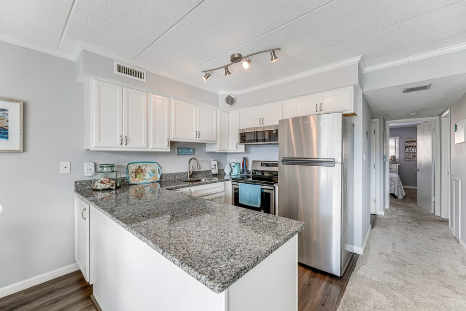 Walk to Beach! Modern Ocean City Condo w/ Balcony Apartment in Ocean City