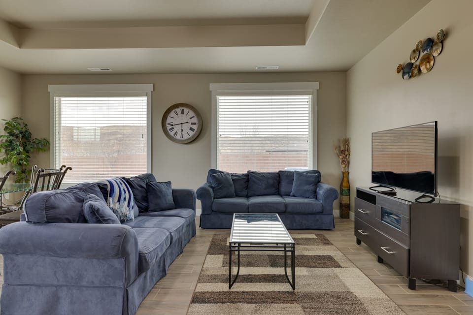 Modern Vacation Rental Near Zion National Park! House in La Verkin