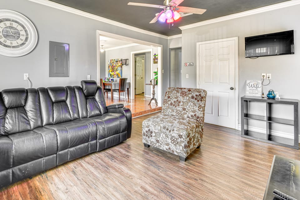 5 Mi to French Quarter: NOLA Getaway w/ Patio! House in New Orleans