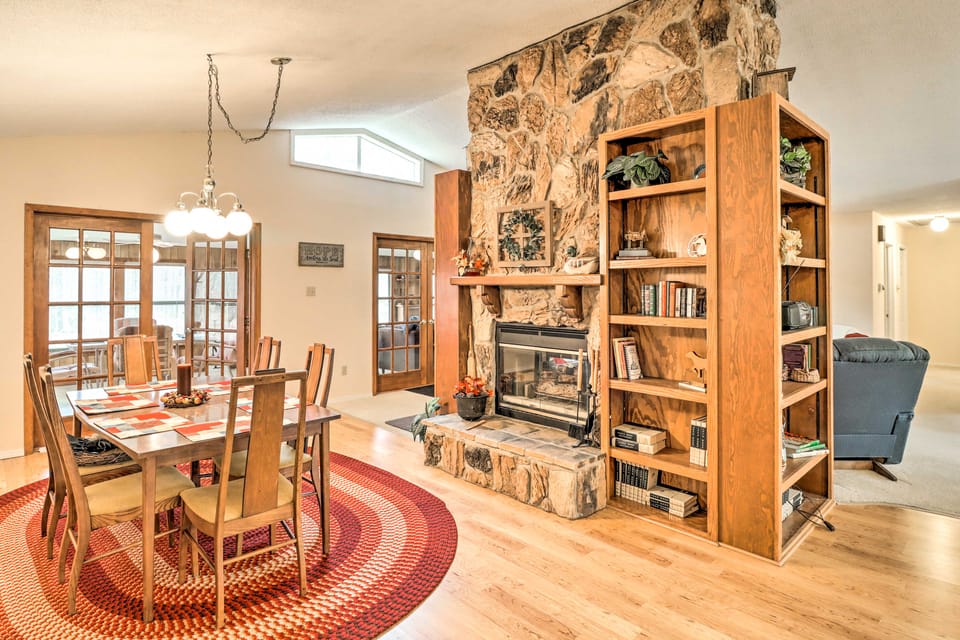 40-Acre Poplar Bluff Nature Lovers Paradise! House in Ozark Mountains