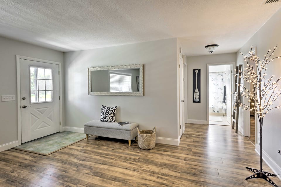 Outdoor Retreat in Edgewater w/ Private Pool House in Edgewater
