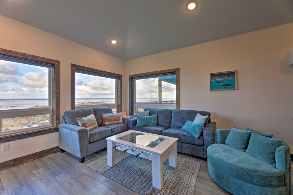 Sanderling Sea Cottages, Unit 7 w/ Beach Access! Cottage in Oregon