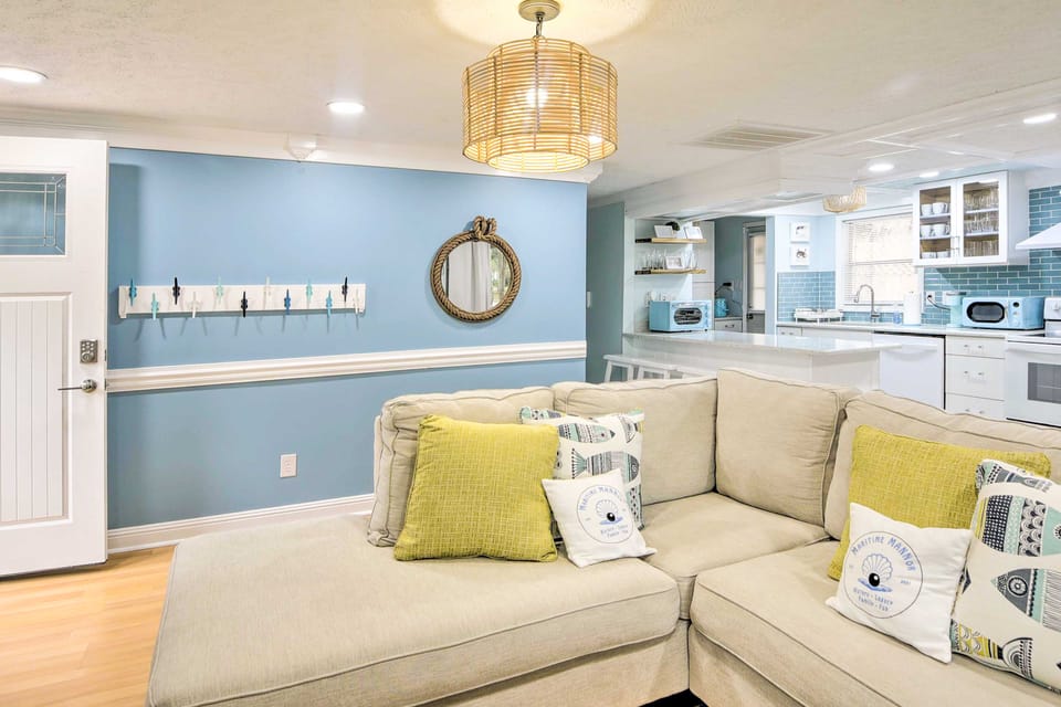 Walk to Ocean: Home w/ Fire Pit in Atlantic Beach House in Atlantic Beach