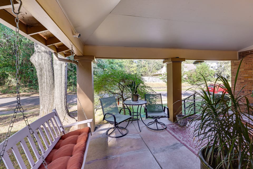 Pet-Friendly Home w/ Fenced Yard in Texarkana House in Texarkana
