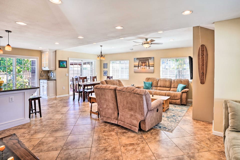 Deluxe Laguna Hills Home w/ Outdoor Oasis! House in Laguna Woods