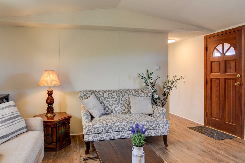 Peaceful Sandia Park Retreat w/ Deck & Views! House in Bernalillo County