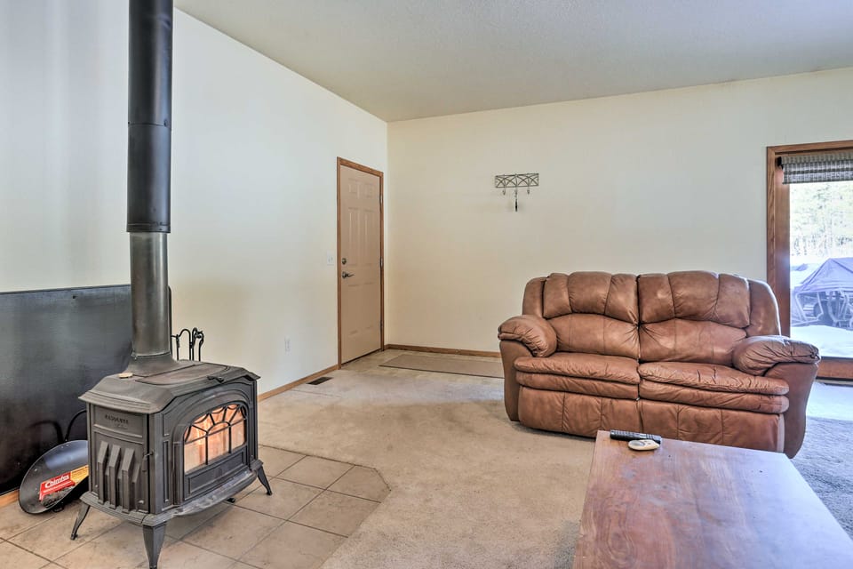 Quiet Newcastle Apartment w/ Step-Free Access Apartment in Black Hills