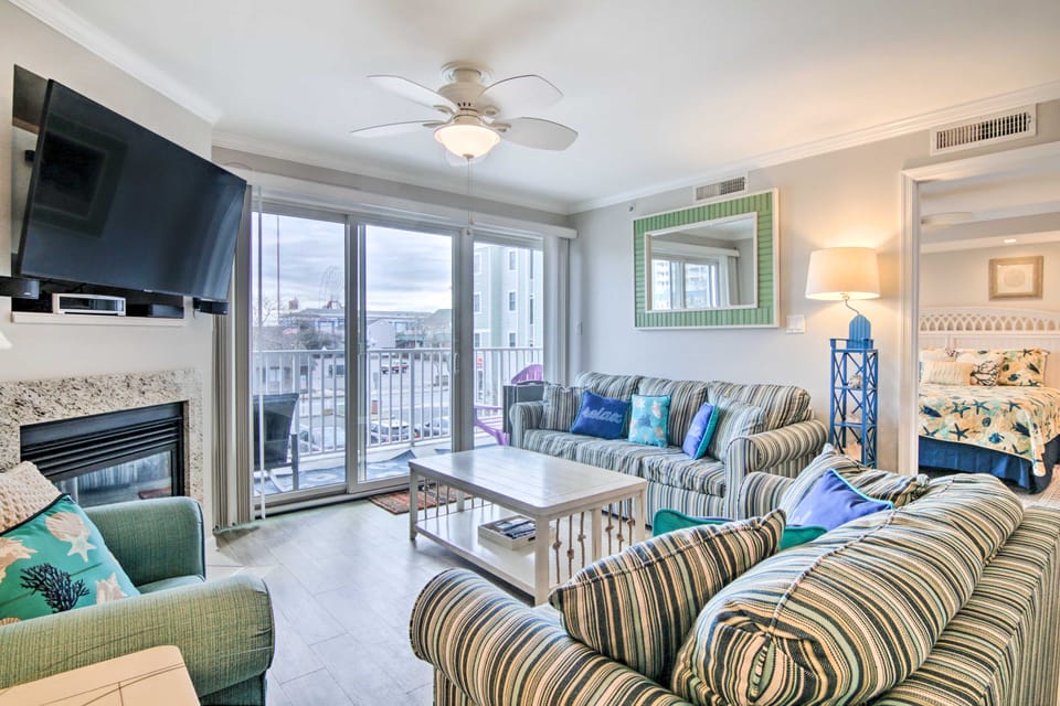 Walk to Shore! Family Condo w/ Pool in Ocean City Apartment in Ocean City