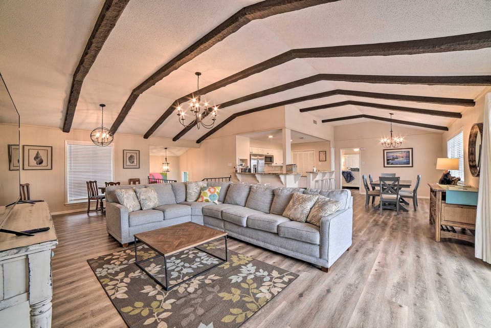 Private Dock: Charming & Spacious Rockport Abode! House in Rockport