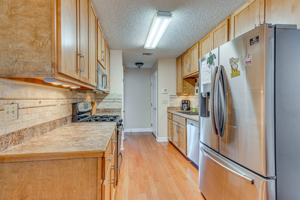 Welcoming Pensacola Home w/ Spacious Yard! House in Florida