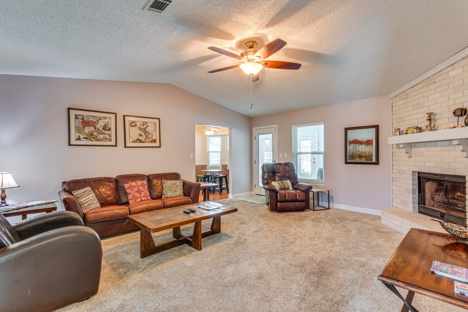 Welcoming Pensacola Home w/ Spacious Yard! House in Florida