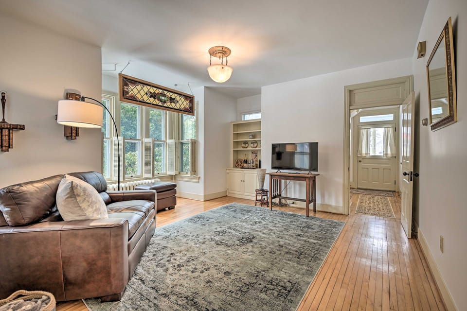 Spacious Getaway: 7 Mi to Whitetail Slopes! House in Pennsylvania