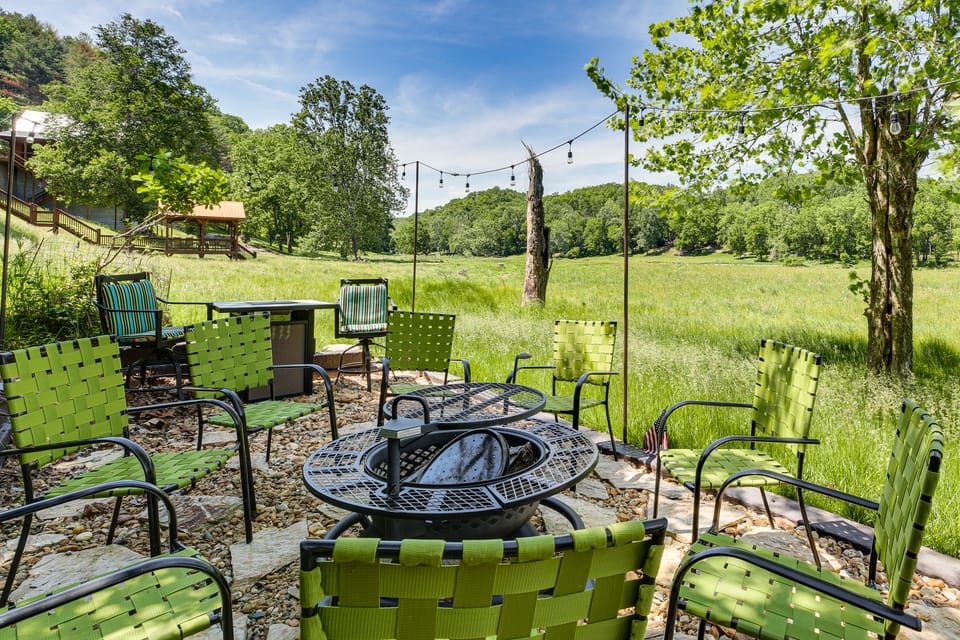 'River Dream Cabin' on New River w/ Fire Pit House in Virginia