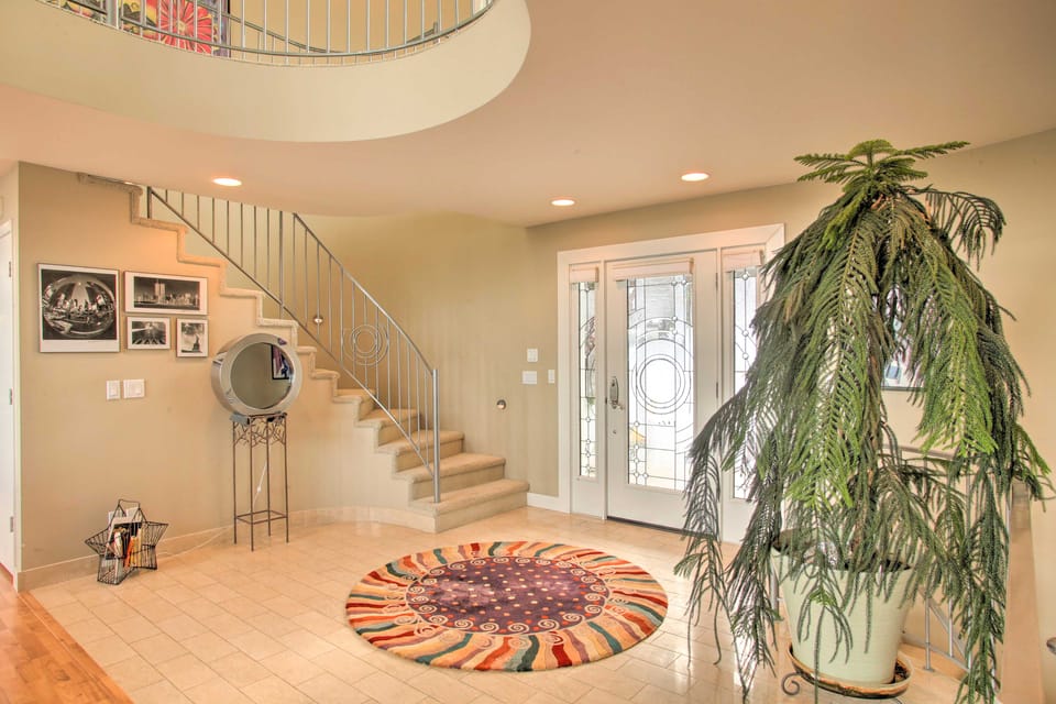 Secluded Home w/ Pool ~ 14 Mi to Coeur d'Alene! House in Kootenai County