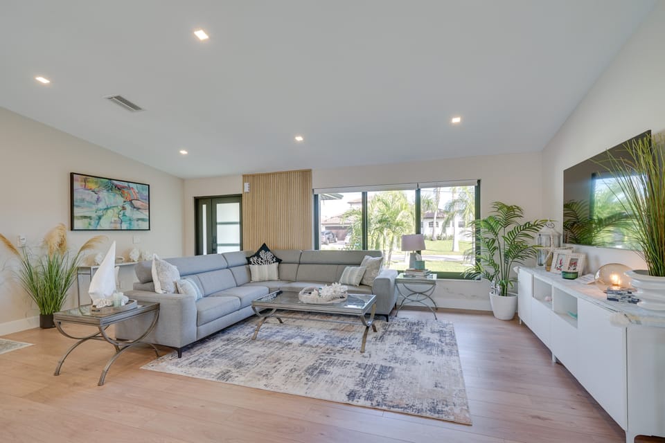 Poolside Oasis w/ Boat Dock! Cape Coral Retreat House in Cape Coral