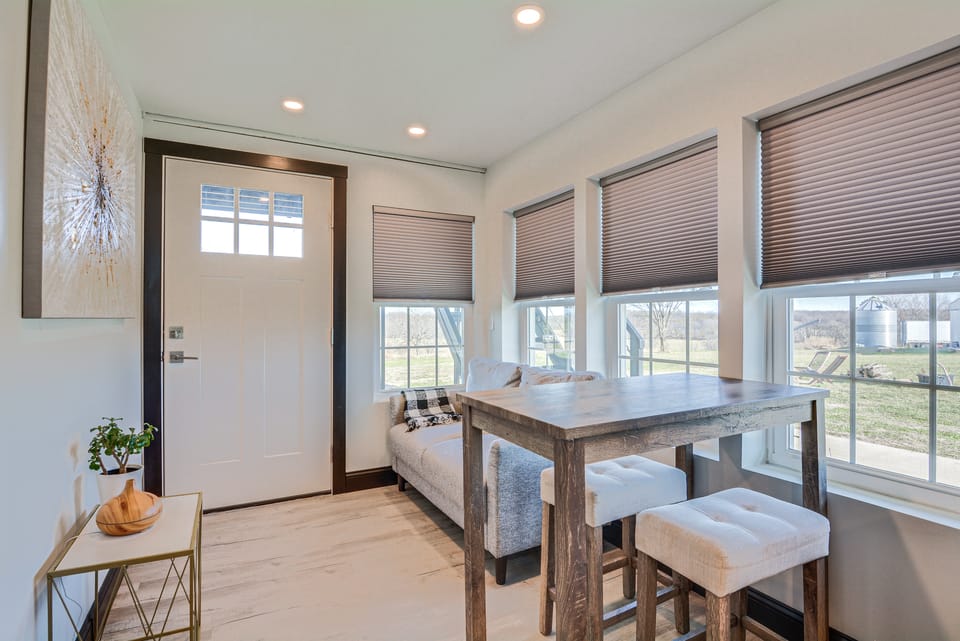 One-of-a-Kind Container Home on Mount Vernon Farm! House in Ozark Mountains