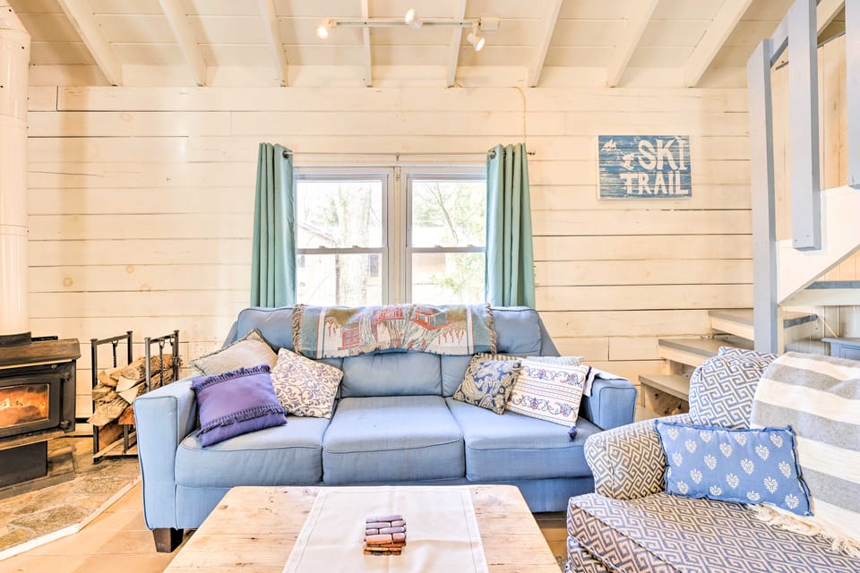 Private Lake Access & Canoes: Pennsylvania Cottage Cottage in Pennsylvania