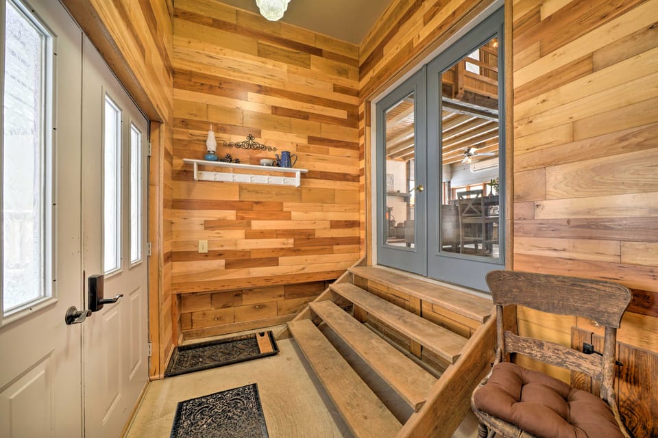 Country Escape w/ Fire Pit Near French Creek! House in Allegheny River